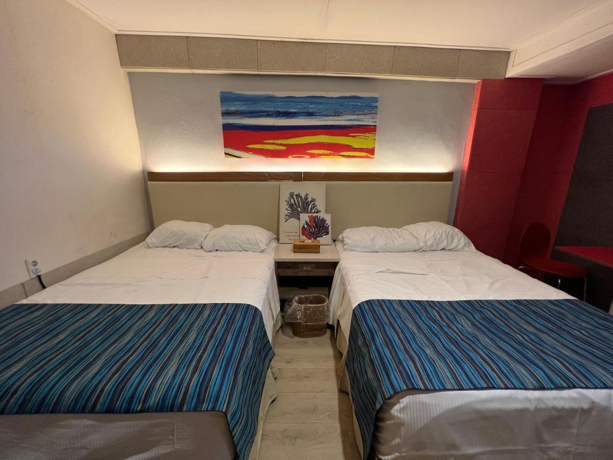 La Vista Guesthouse Saipan Extérieur photo