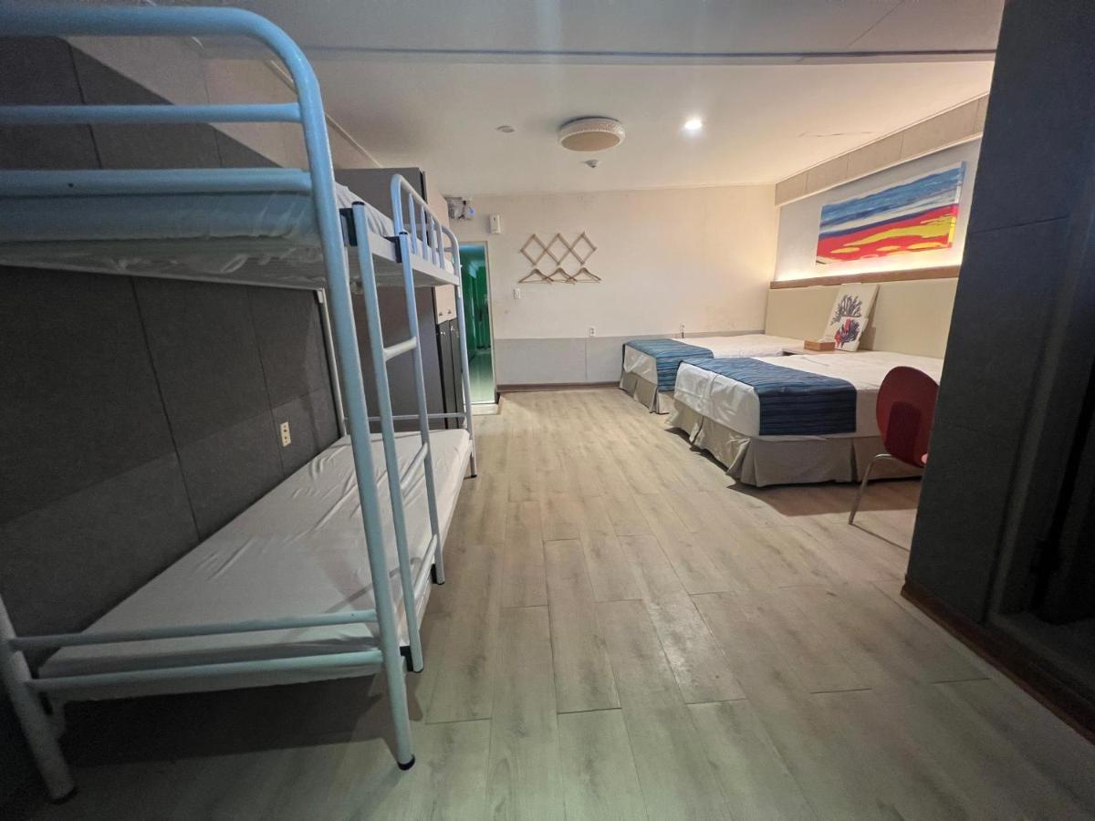 La Vista Guesthouse Saipan Extérieur photo